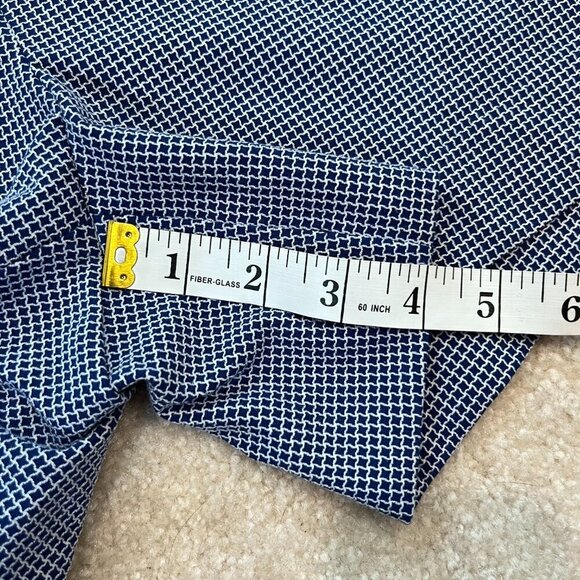 Banana Republic Factory Blue & White Check Shorts - Size 6 - Picture 9 of 10